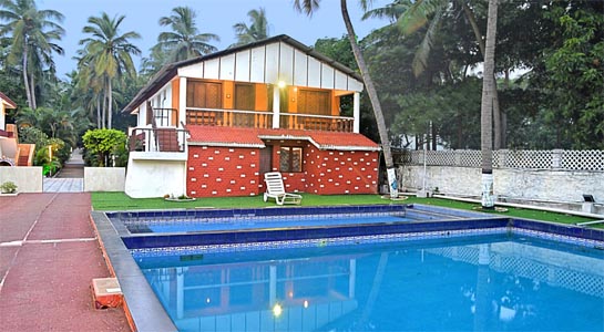 Blue Bay Beach Resort - Mahabalipuram