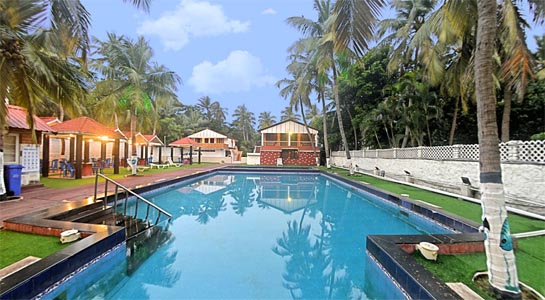 Blue Bay Beach Resort - Mahabalipuram