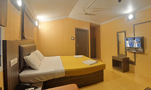 Blue Bay Beach Resort - Mahabalipuram