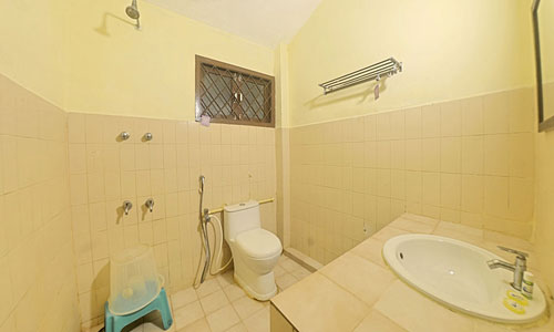 Blue Bay Beach Resort - Mahabalipuram