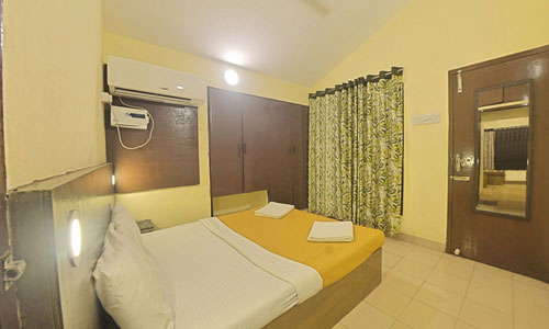 Blue Bay Beach Resort - Mahabalipuram