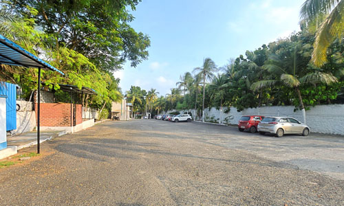 Blue Bay Beach Resort - Mahabalipuram