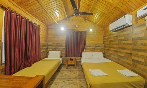 Blue Bay Beach Resort - Mahabalipuram